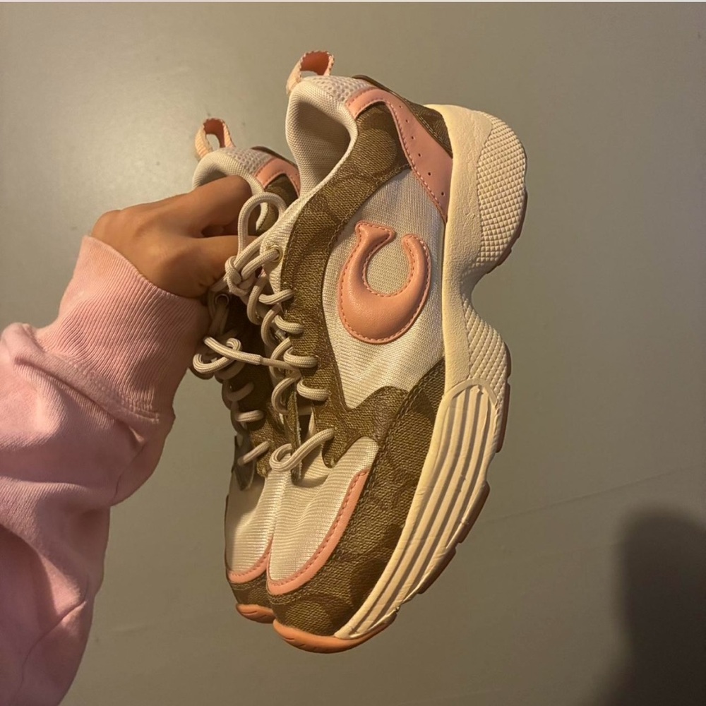 Coach Women's Sneakers in Pink and Brown